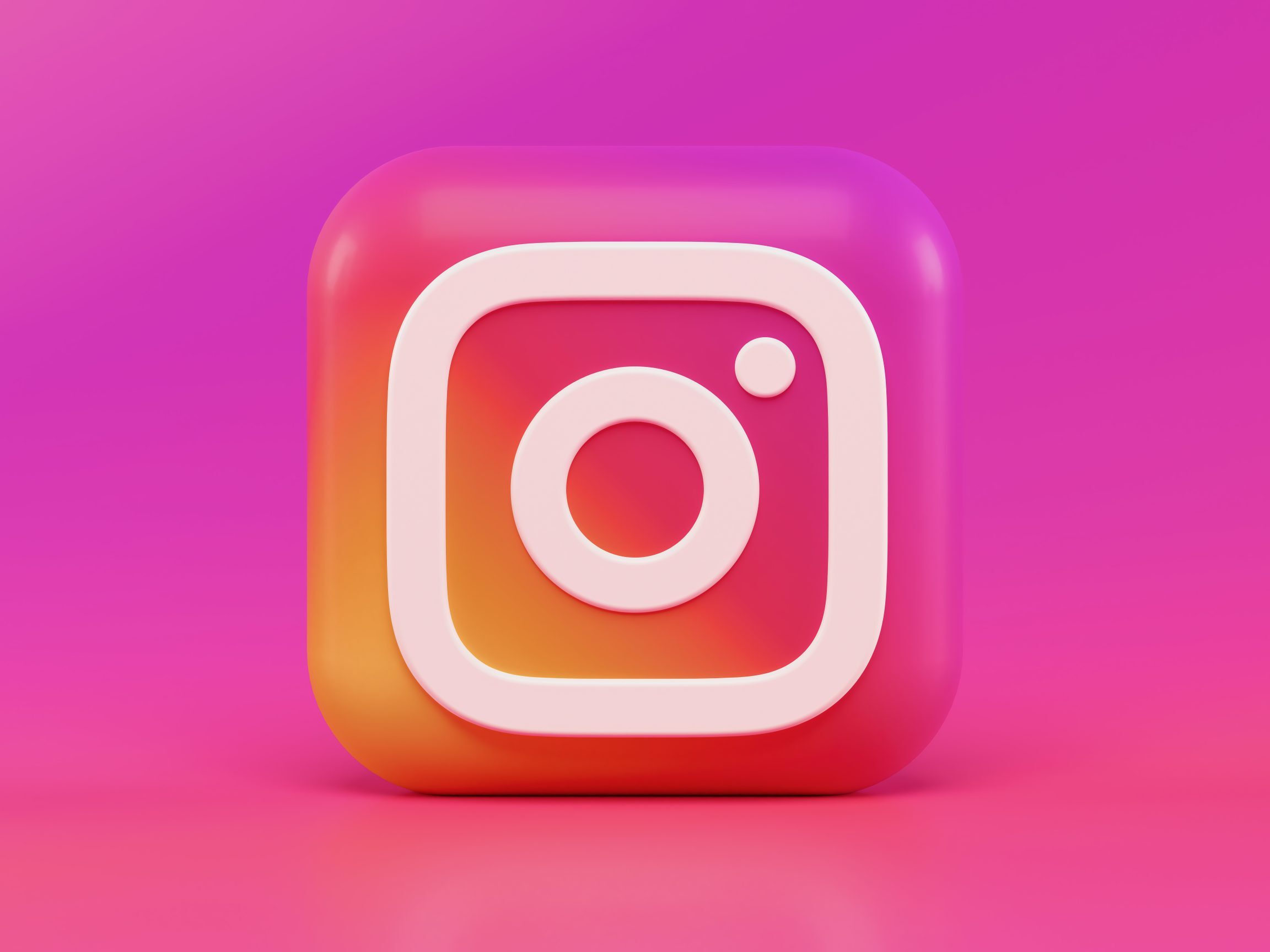 Instagram Reel ou publication : lequel offre la meilleure visibilité en 2023 ?